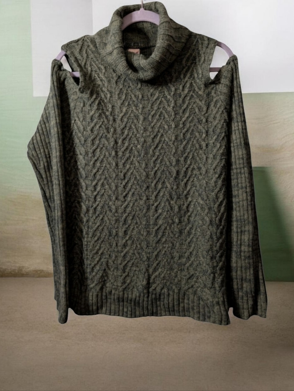 Faded Glory XXL Cold Shoulder Turtle Neck Sweater